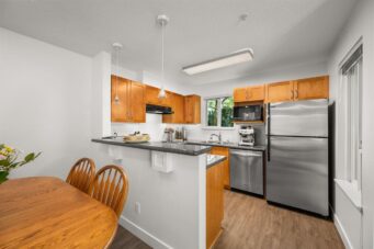 #115 – 333 E 1st Street